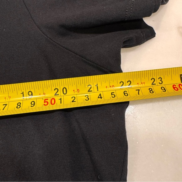 Club Monaco Men's Pocket T Shirt Black Crewneck Solid Pullover NWOT Sz XL - Picture 4 of 10